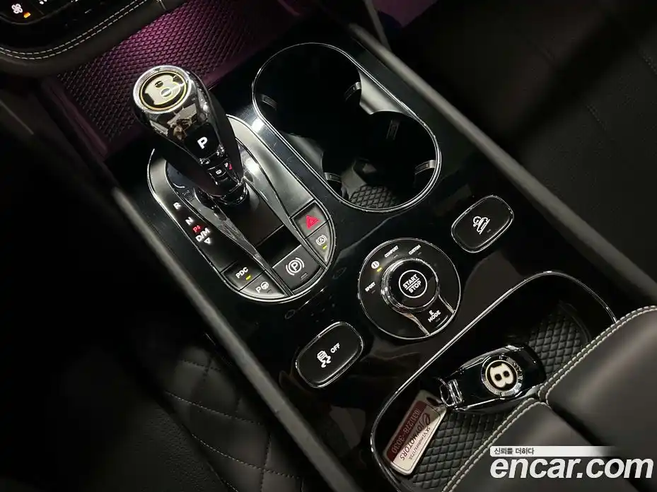 Bentley Bentayga 2020 3.0 гидро, фото 8