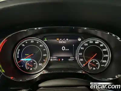 Bentley Bentayga 2020 3.0 гидро, миниатюра 9