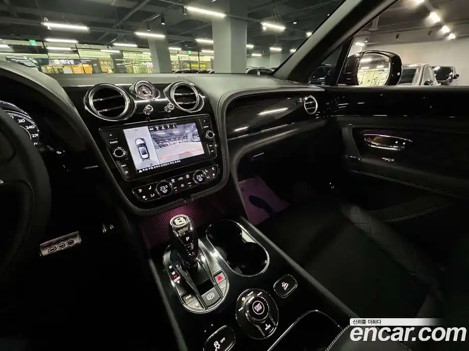 Bentley Bentayga 2020 3.0 гидро, фото 10