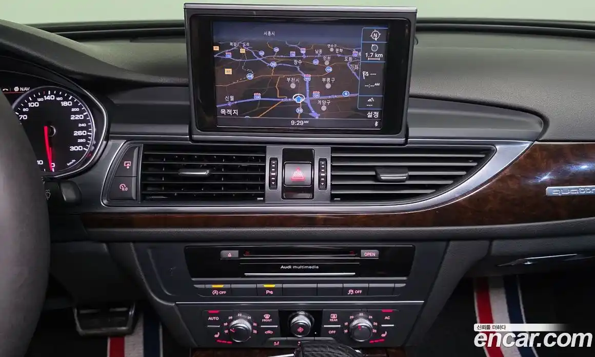 Audi A6 2013 3.0 автомат (гидро), фото 13