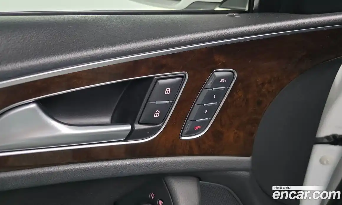 Audi A6 2013 3.0 автомат (гидро), фото 17