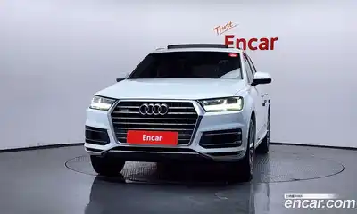 Audi Q7 2019 2.0 автомат (гидро), миниатюра 3