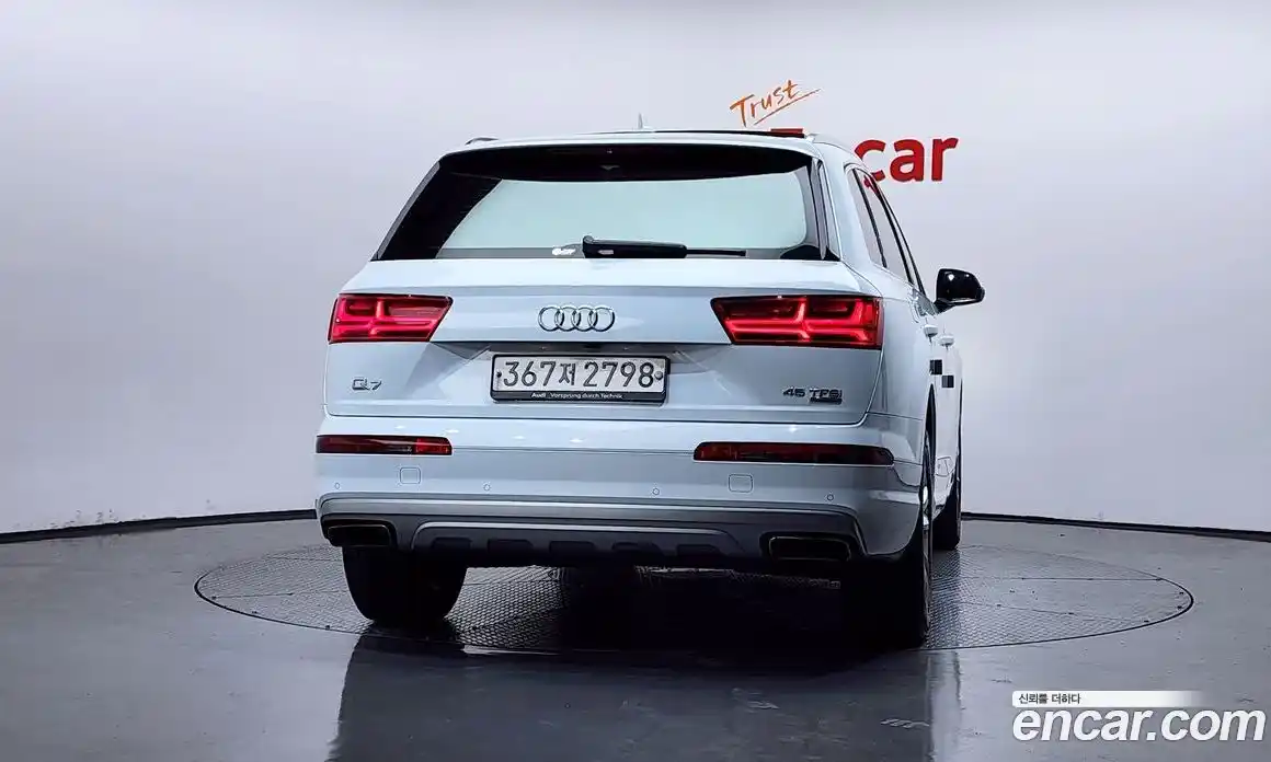 Audi Q7 2019 2.0 автомат (гидро), фото 4