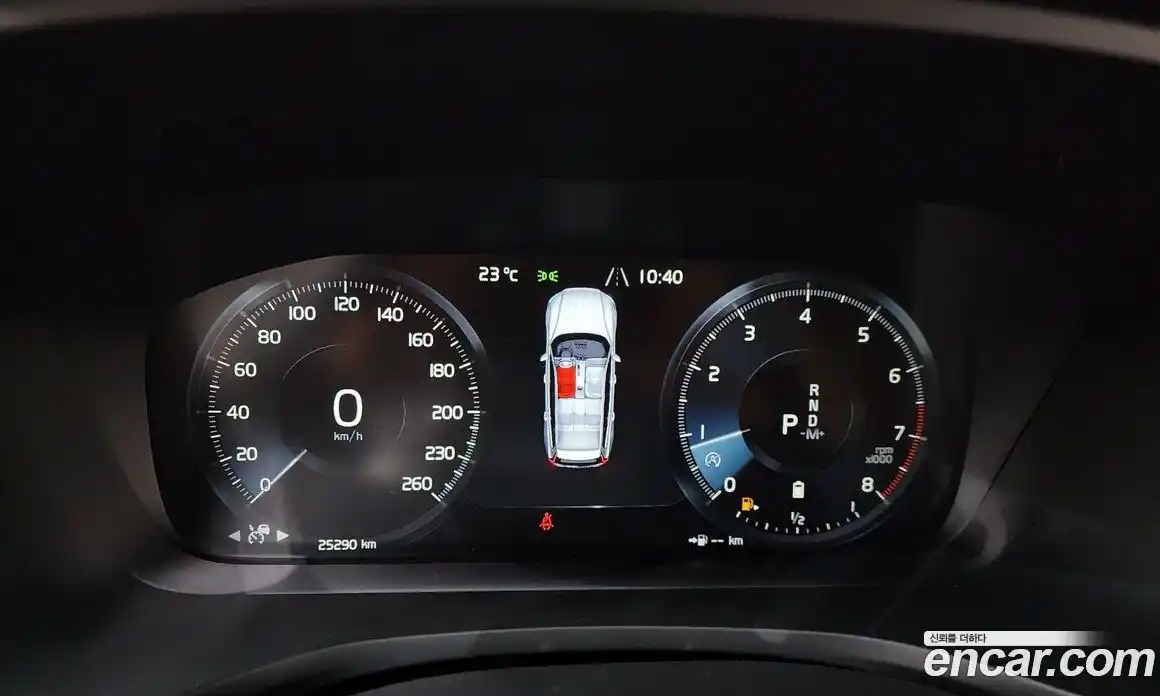 Volvo V60 2021 2.0 автомат (гидро), фото 11