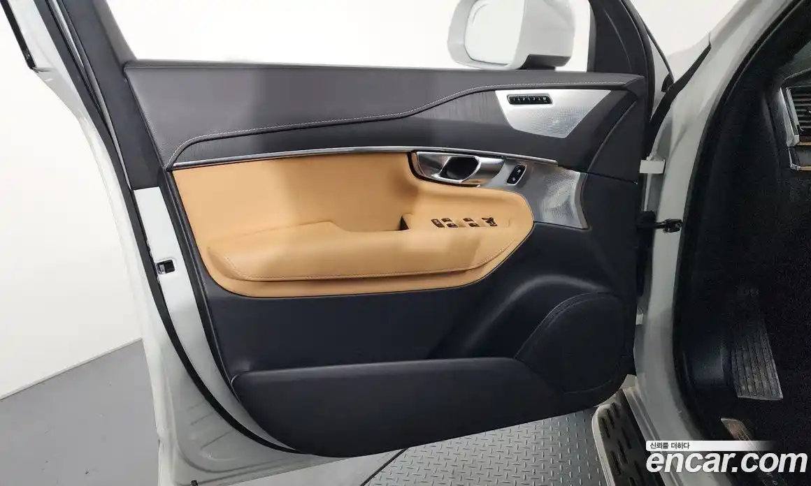 Volvo XC90 2021 2.0 автомат (гидро), фото 14