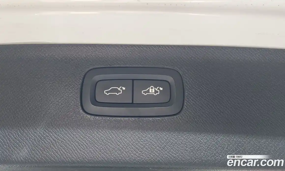 Volvo XC90 2021 2.0 автомат (гидро), фото 23