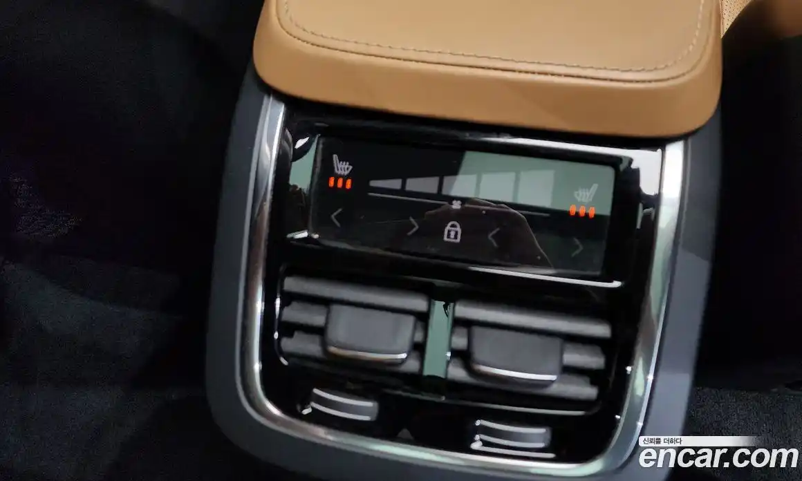 Volvo XC90 2021 2.0 автомат (гидро), фото 36