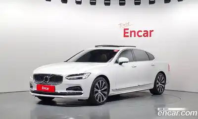 Volvo S90, 2023, 71 907 км