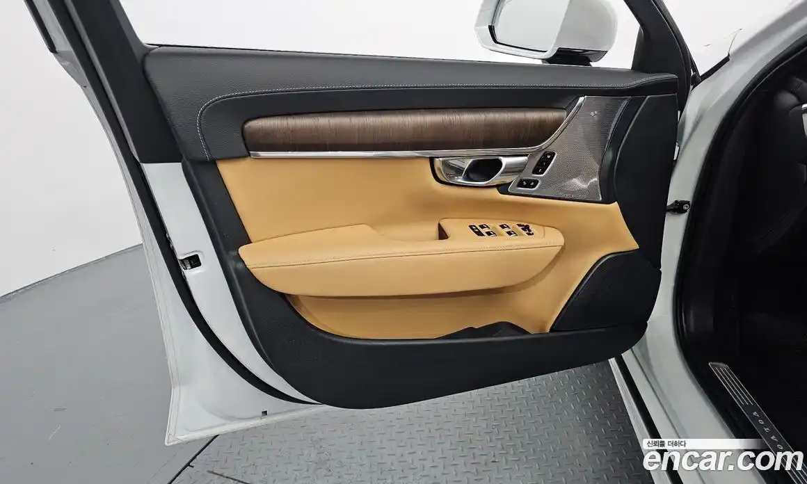 Volvo S90 2023 2.0 автомат (гидро), фото 14