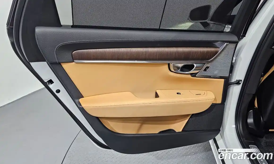Volvo S90 2023 2.0 автомат (гидро), фото 15