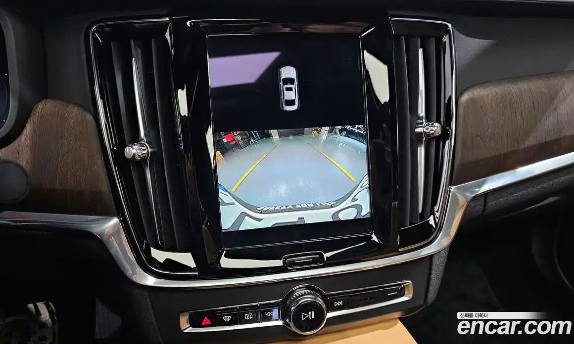 Volvo S90 2023 2.0 автомат (гидро), фото 23