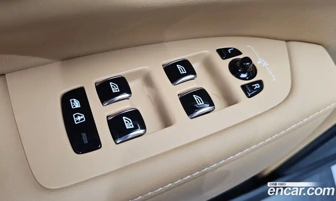 Volvo S90 2023 2.0 автомат (гидро), фото 29