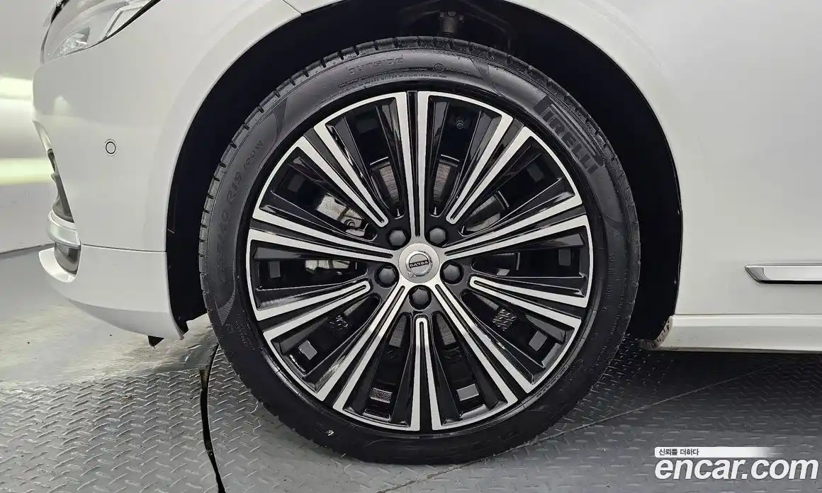 Volvo S90 2023 2.0 автомат (гидро), фото 5