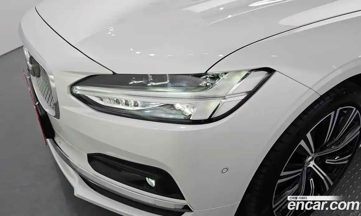 Volvo S90 2023 2.0 автомат (гидро), фото 8