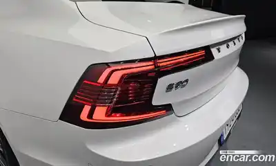 Volvo S90 2023 2.0 автомат (гидро), миниатюра 9