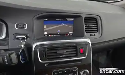 Volvo S60 2018 2.0 автомат (гидро), миниатюра 12