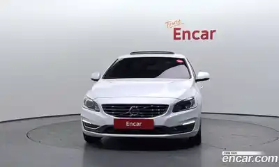 Volvo S60 2018 2.0 автомат (гидро), миниатюра 3