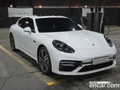 Porsche Panamera, 2015, 210 067 км