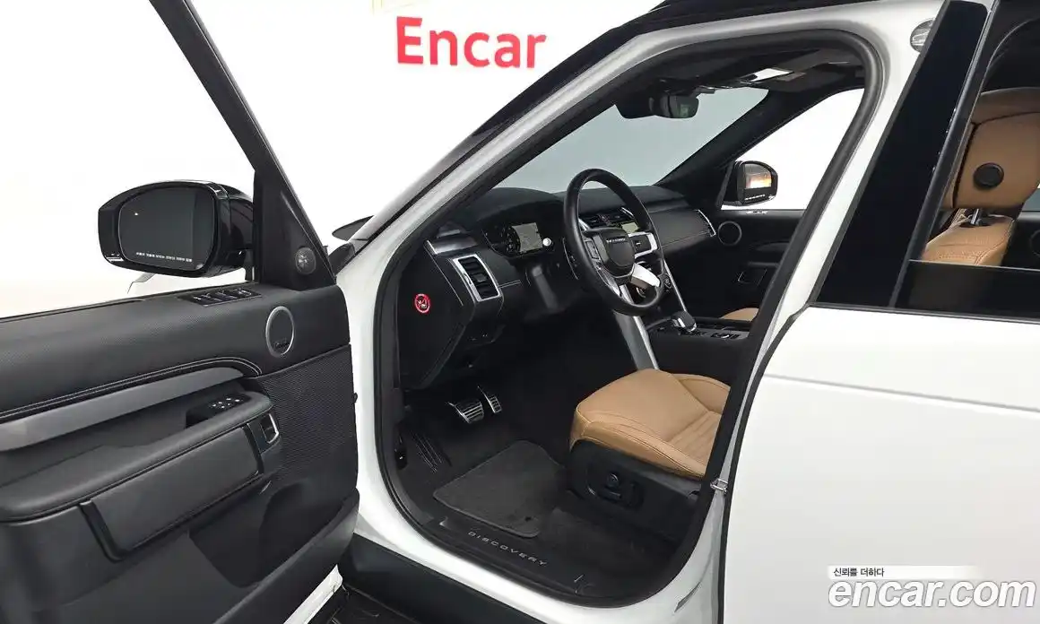 Land Rover Discovery 2024 3.0 автомат (гидро), фото 10