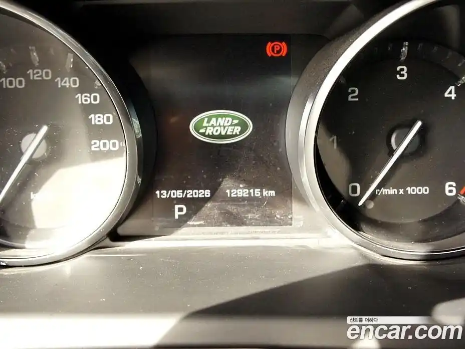 Land Rover Discovery Sport 2016 2.0 автомат (гидро), фото 13