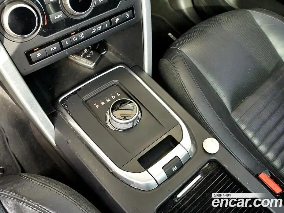 Land Rover Discovery Sport 2016 2.0 автомат (гидро), фото 14
