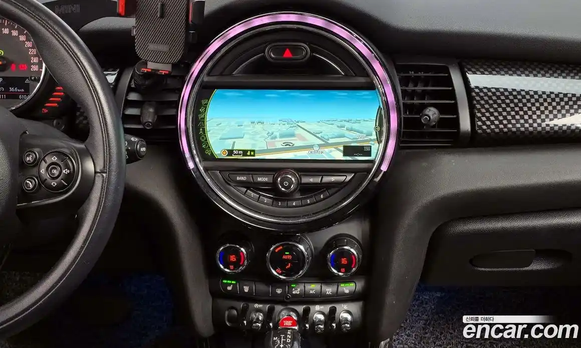 Mini Cooper 2015 2.0 автомат (гидро), фото 17