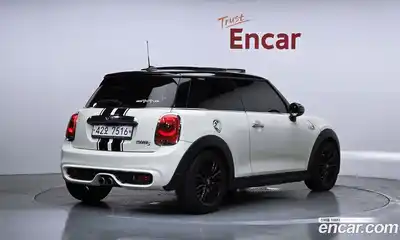 Mini Cooper 2015 2.0 автомат (гидро), миниатюра 2