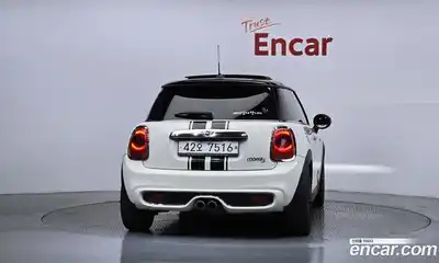 Mini Cooper 2015 2.0 автомат (гидро), миниатюра 4