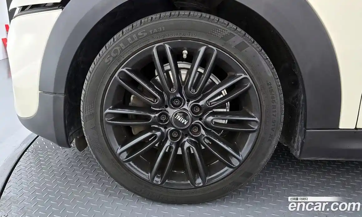 Mini Cooper 2015 2.0 автомат (гидро), фото 5
