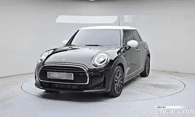 Mini Cooper, 2024, 12 928 км