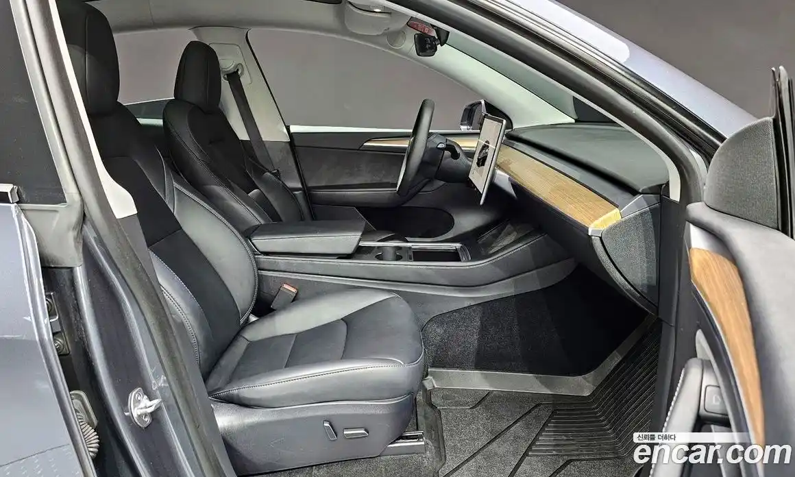 Tesla Model Y 2023 0.2 гидро, фото 18