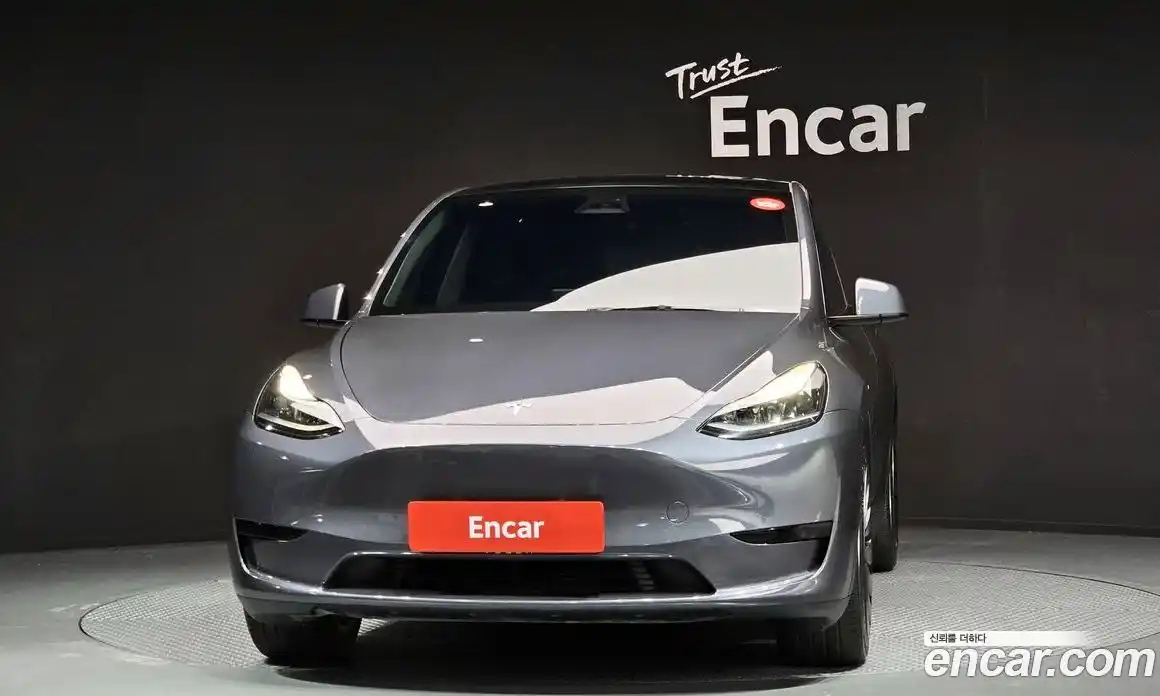 Tesla Model Y 2023 0.2 гидро, фото 3