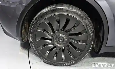 Tesla Model Y 2023 0.2 гидро, миниатюра 5