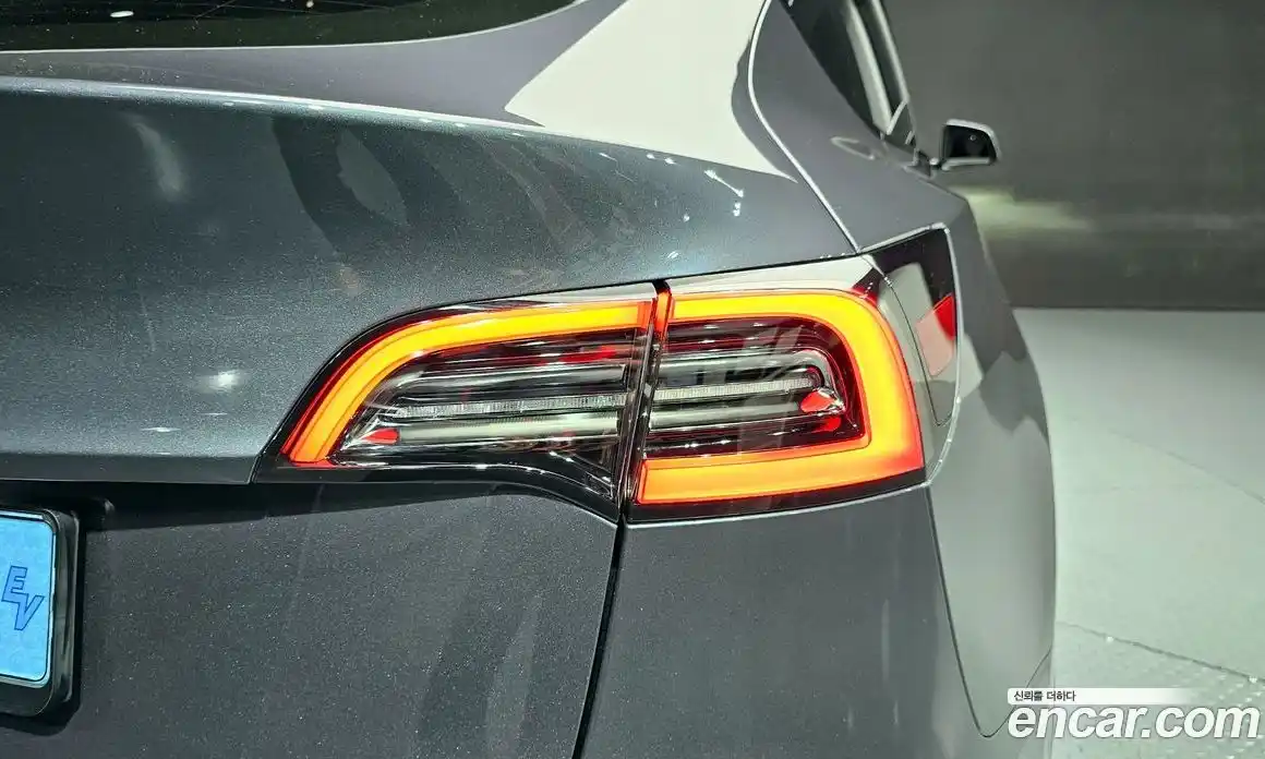Tesla Model Y 2023 0.2 гидро, фото 9