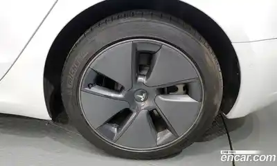 Tesla Model 3 2020 0.1 гидро, миниатюра 5