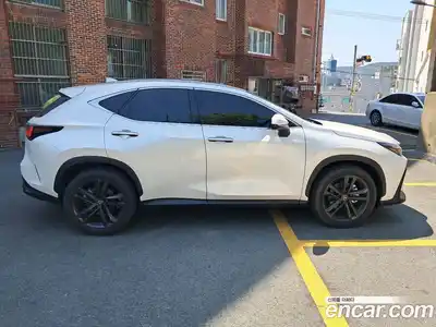 Lexus NX 2025 2.5 вариатор, миниатюра 8