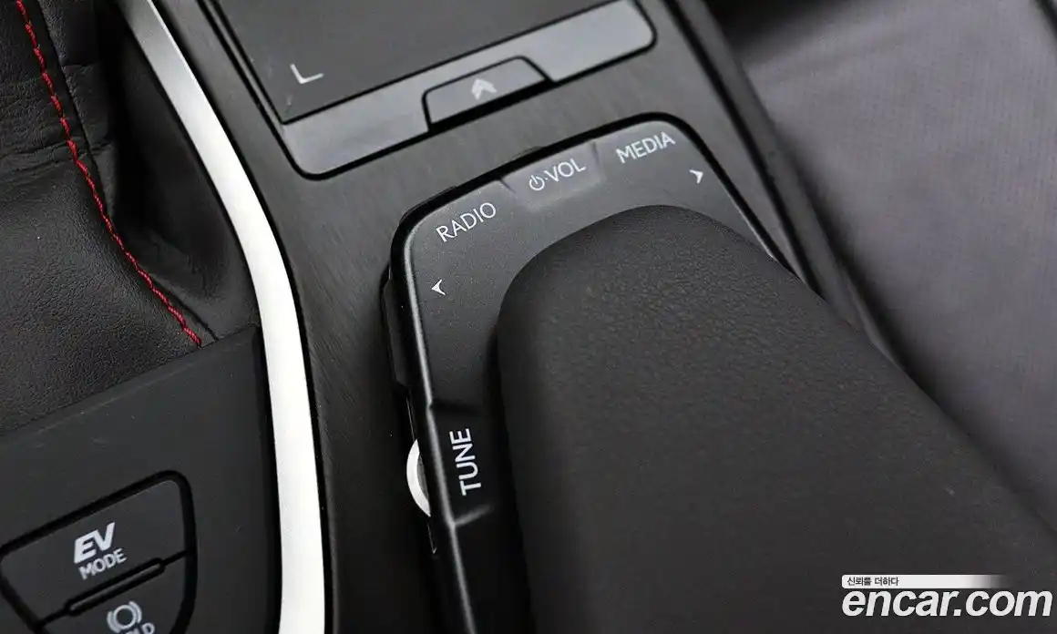 Lexus UX 2020 2.0 гидро, фото 15