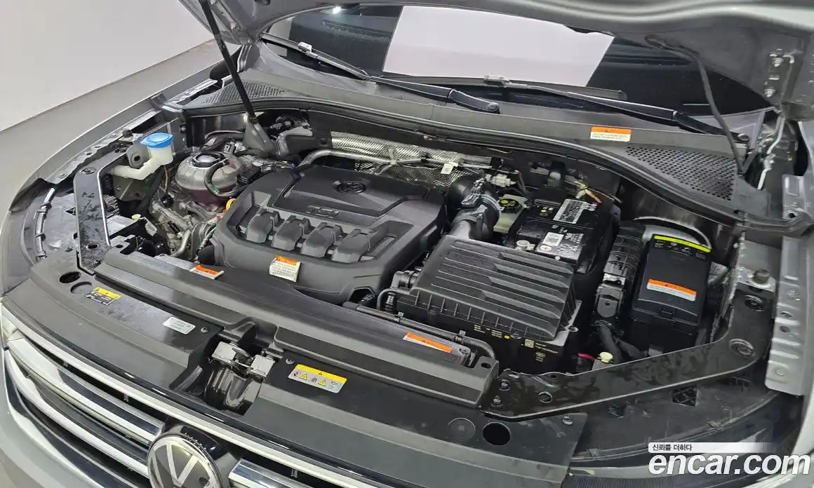 Volkswagen Tiguan 2022 2.0 автомат (гидро), фото 6