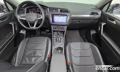 Volkswagen Tiguan 2022 2.0 автомат (гидро), миниатюра 7