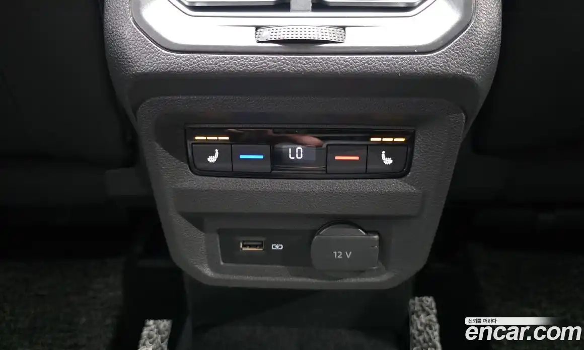 Volkswagen Tiguan 2018 2.0 автомат (гидро), фото 19
