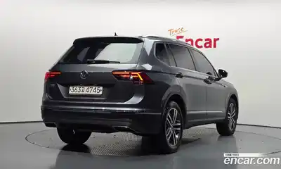 Volkswagen Tiguan 2018 2.0 автомат (гидро), миниатюра 2