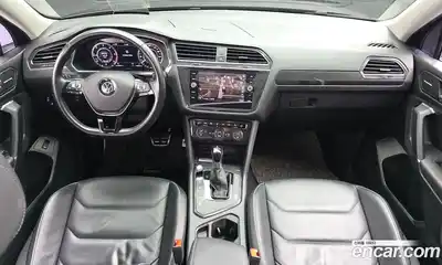 Volkswagen Tiguan 2018 2.0 автомат (гидро), миниатюра 7