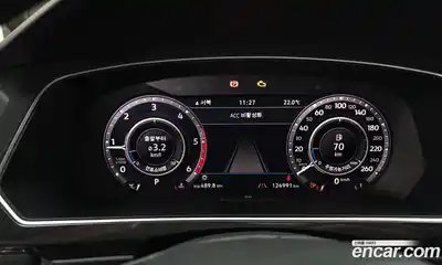 Volkswagen Tiguan 2018 2.0 автомат (гидро), миниатюра 8