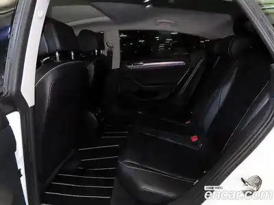 Volkswagen Arteon 2019 2.0 автомат (гидро), миниатюра 7