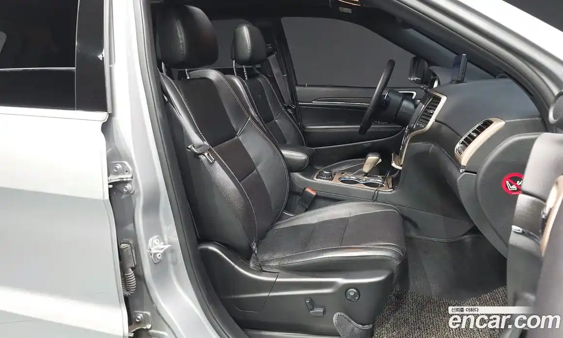 Jeep Cherokee 2017 3.0 автомат (гидро), фото 11