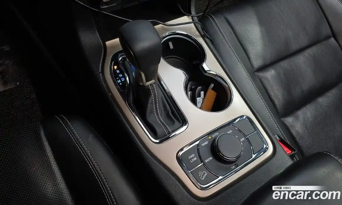 Jeep Cherokee 2017 3.0 автомат (гидро), фото 9