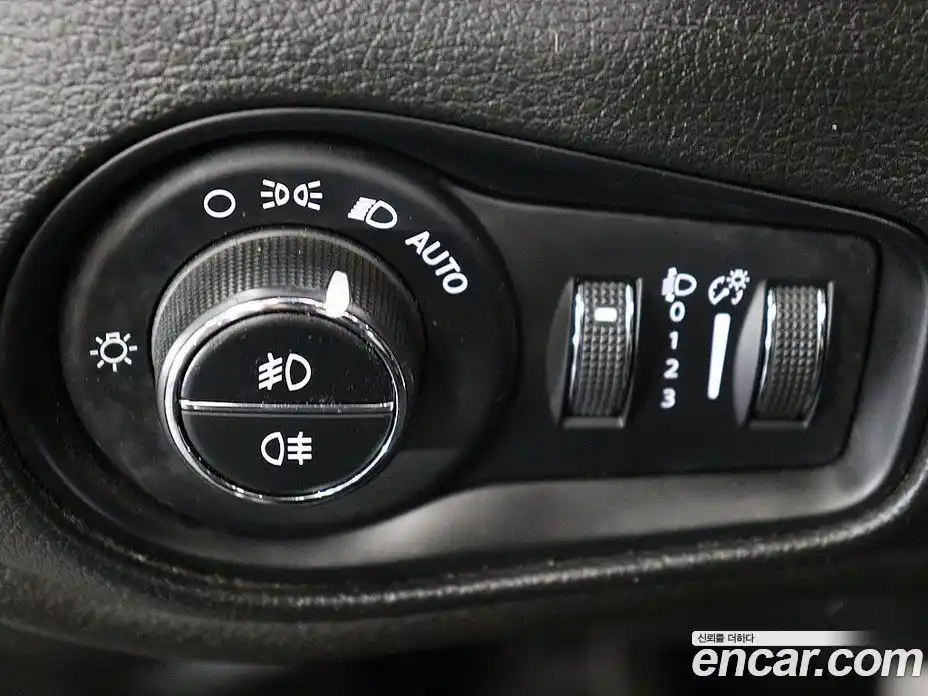 Jeep Renegade 2018 2.4 автомат (гидро), фото 11