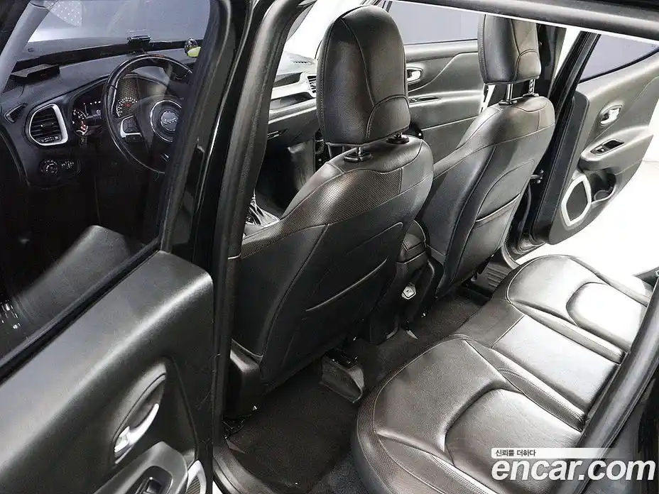 Jeep Renegade 2018 2.4 автомат (гидро), фото 16