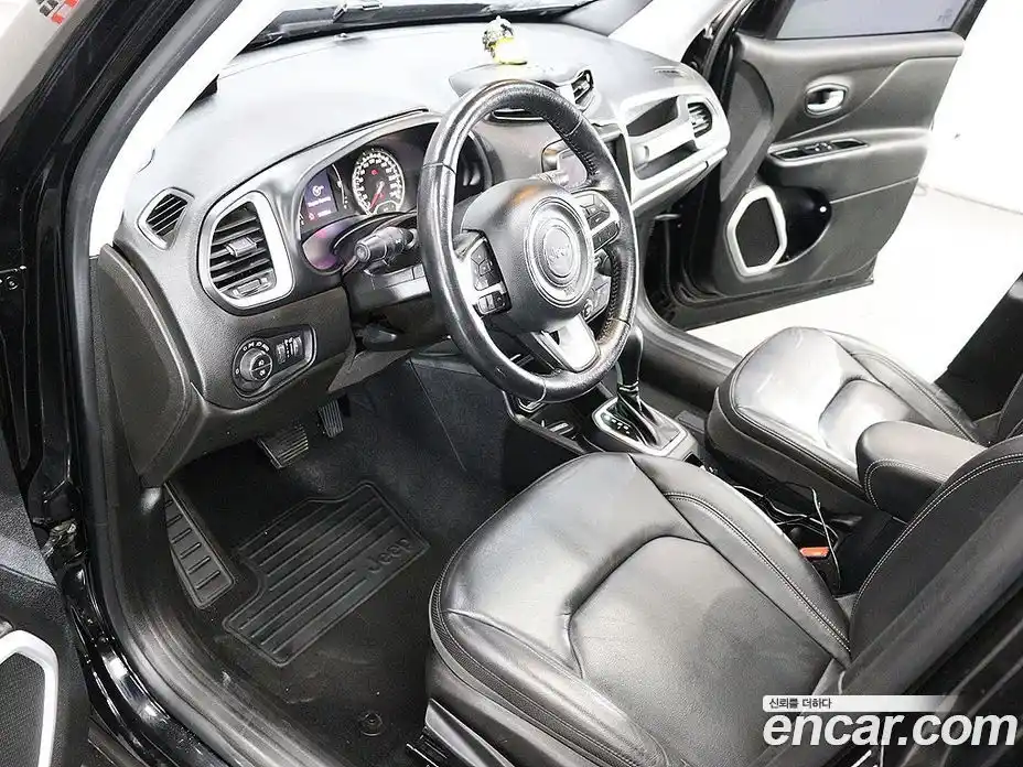 Jeep Renegade 2018 2.4 автомат (гидро), фото 17