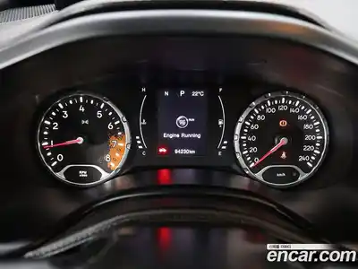 Jeep Renegade 2018 2.4 автомат (гидро), миниатюра 5